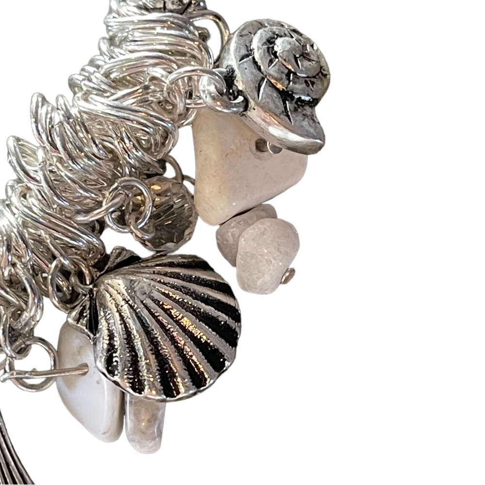 Stretch Silver & White Seashell Bracelet - Picture 7 of 10